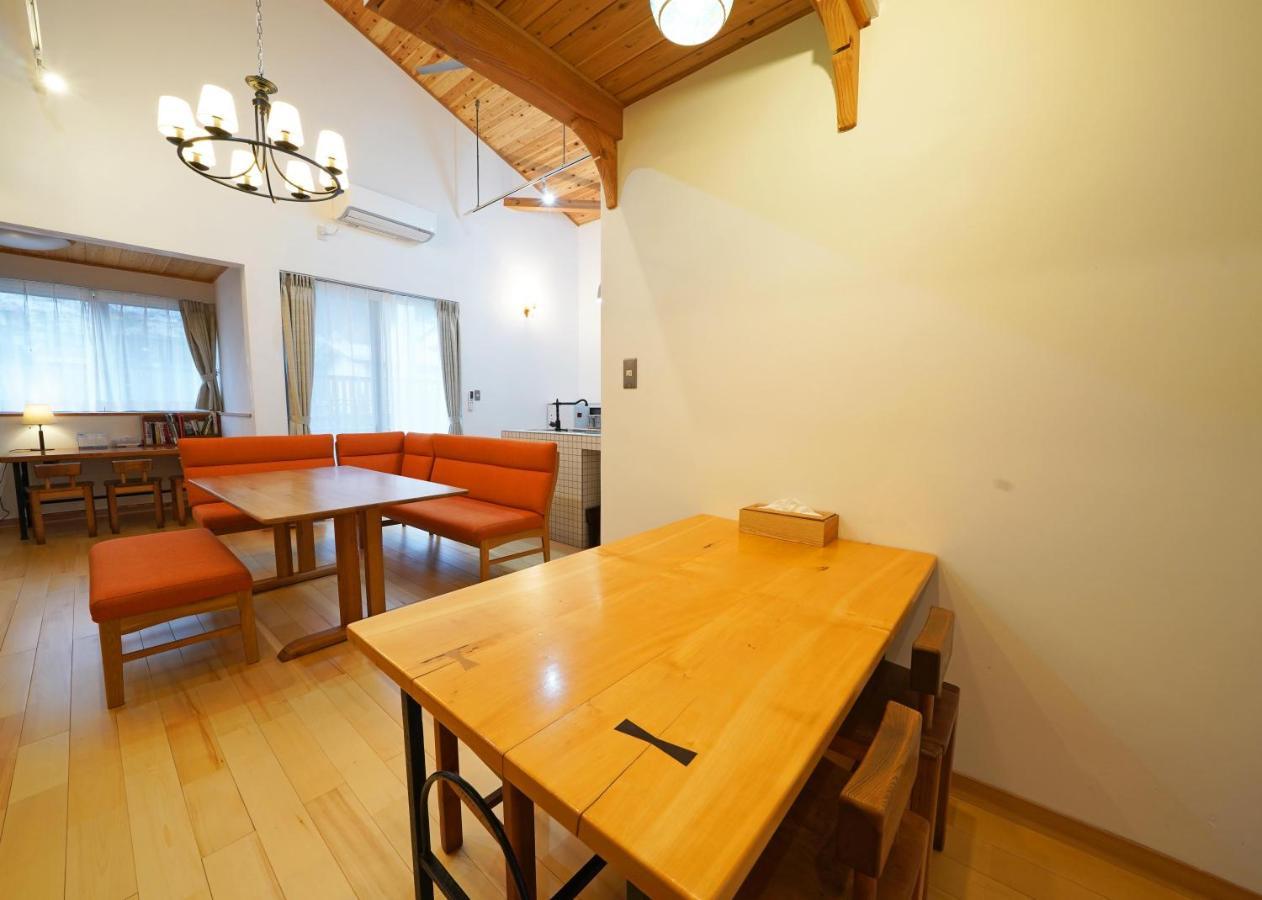 Villa つるば舎 Fujiyoshida Esterno foto